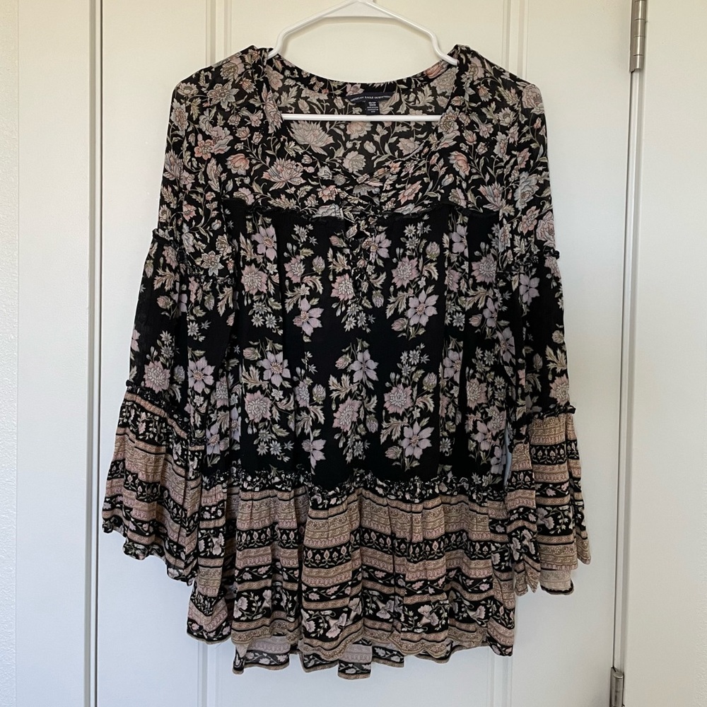 American Eagle Bell-Sleeve Top